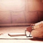 muslim-man-makes-dhikr1